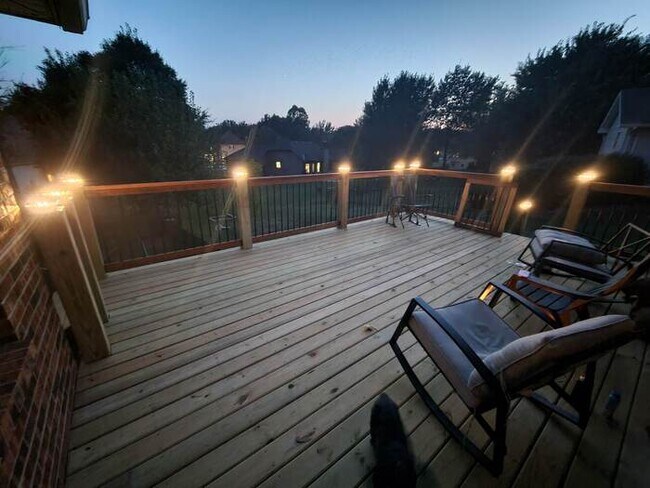 Building Photo - 1815 W Timber Ridge Dr