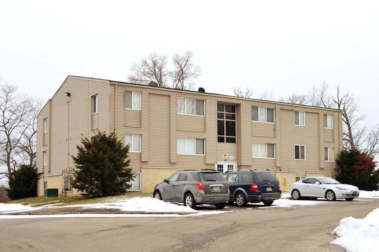 Cornerstone Apartments 11051213 E John St Springfield, OH