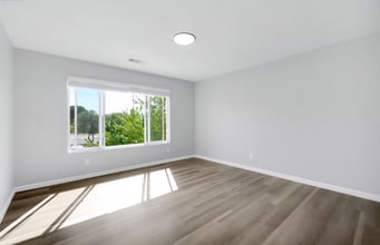 Building Photo - 118 Raven Ct