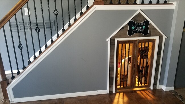 Building Photo - 4171 Linden Cir