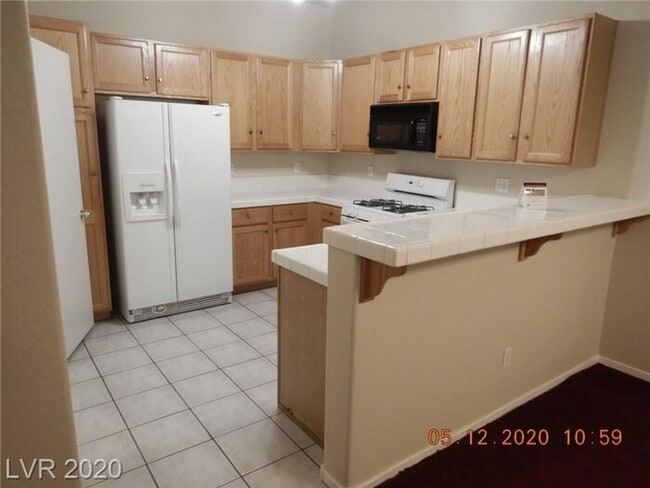 Foto del edificio - COMING SOON - Ready no later than the middle of February!