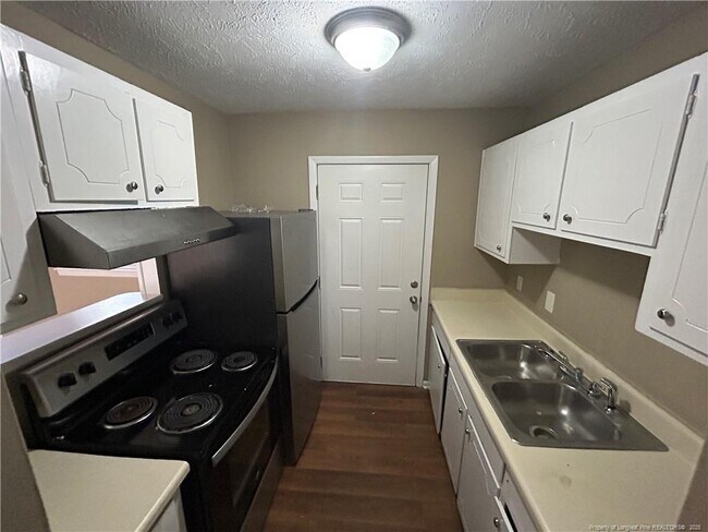 Building Photo - 3207 Tallywood Dr