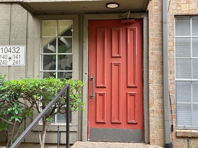 Photo - High Hollows House