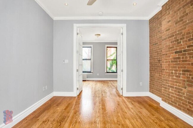 Building Photo - 1 bedroom in New York NY 10019