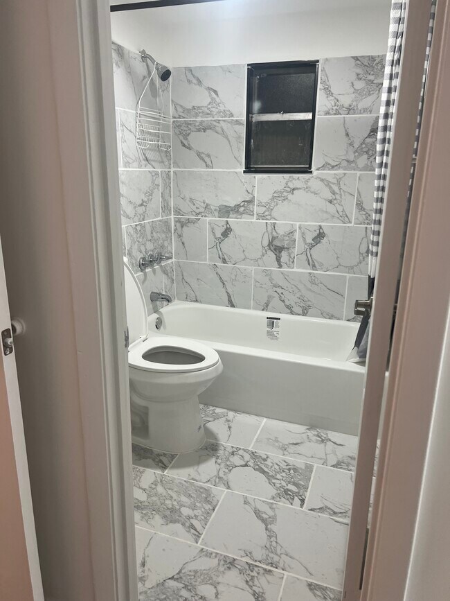Bathroom - 608 S Pine St