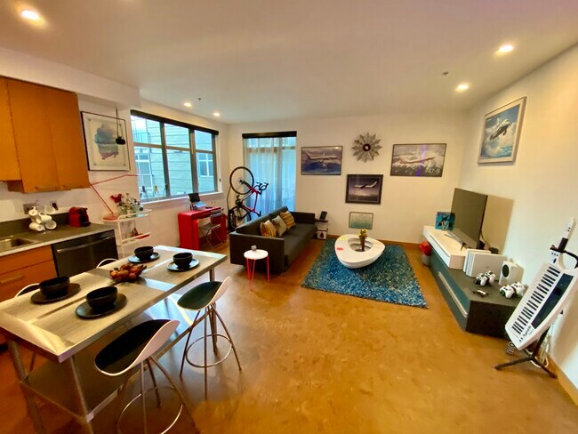 Foto del edificio - 1414 12th Ave