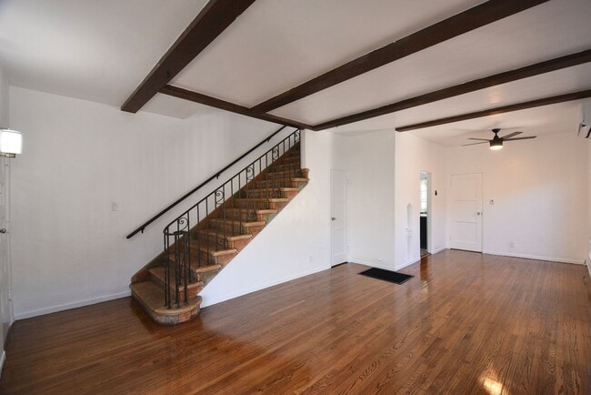 Building Photo - 1417 S Crescent Heights Blvd