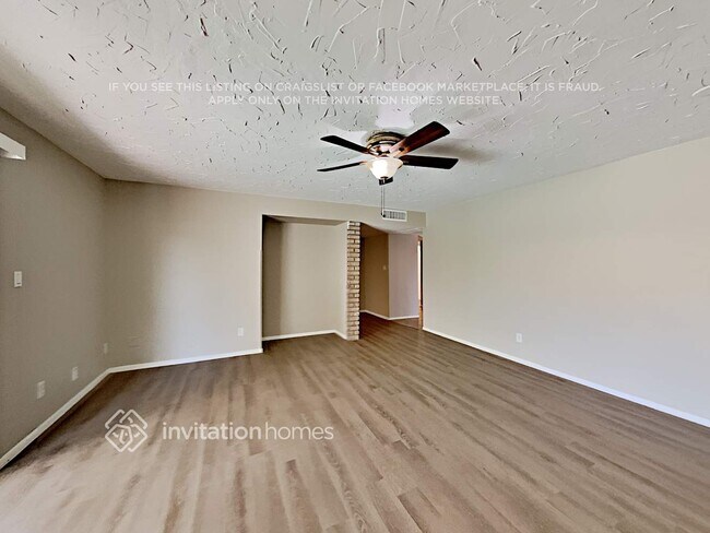 Building Photo - 4130 W Mission Ln