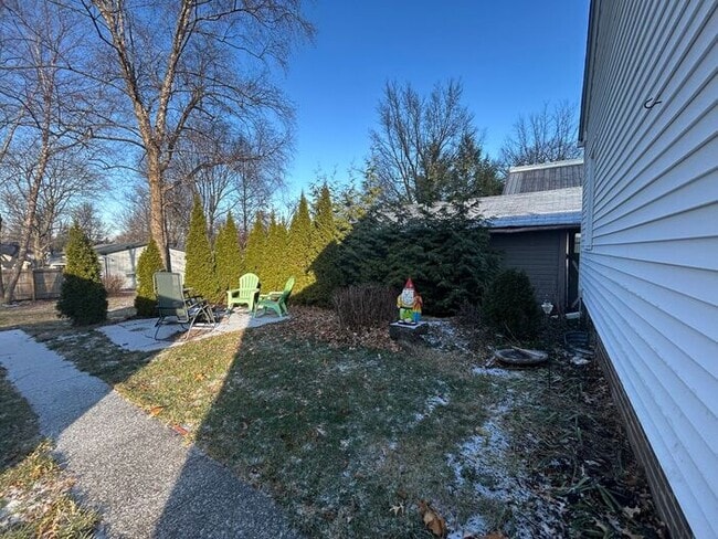 Building Photo - $1,800 | 2 Bedroom, 1 Bathroom Home | No Pets Allowed | Available for August 14th, 2026 Move In!