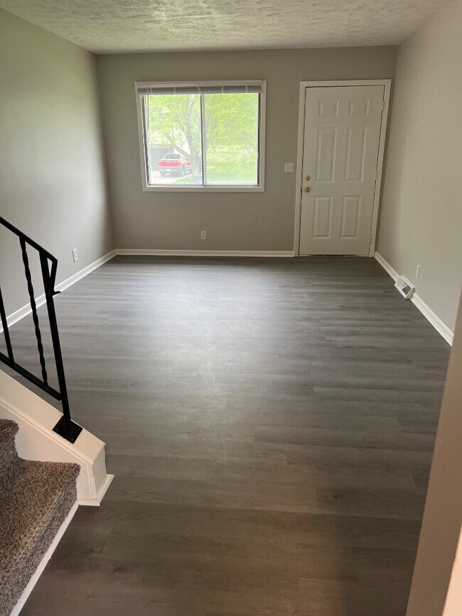 Foto del edificio - 11226 Roxbury Dr