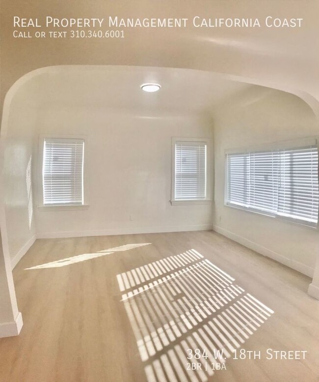 Building Photo - AVAILABLE NOW!!!! 2 Bedroom, 1 Bathroom up...