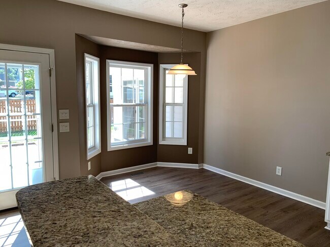 Building Photo - 1455 Longleaf Dr E