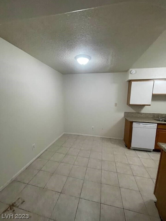 Foto del edificio - 1608 N Torrey Pines Dr