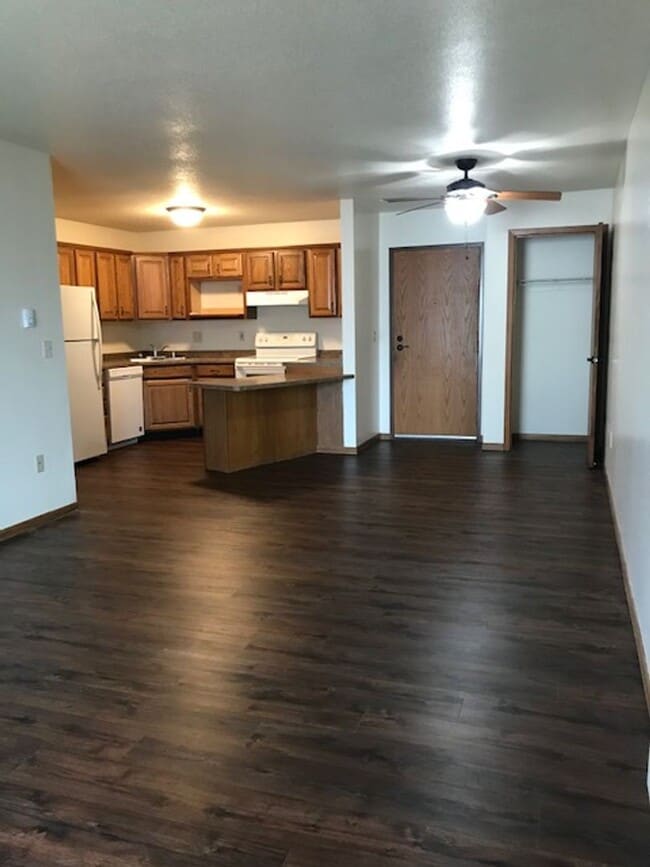 Interior Photo - River's Edge Apartments
