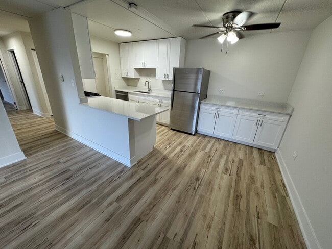 Building Photo - Park Meadows Apartments