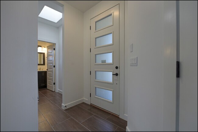 Foto del edificio - 12478 Lanchester Dr