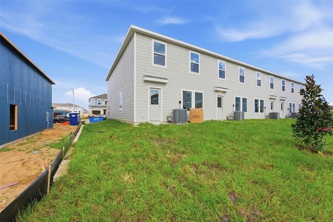 Building Photo - 1557 Plank Pl