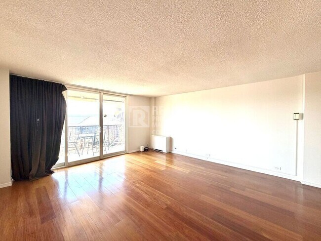 Building Photo - 2225 Buchtel Blvd S