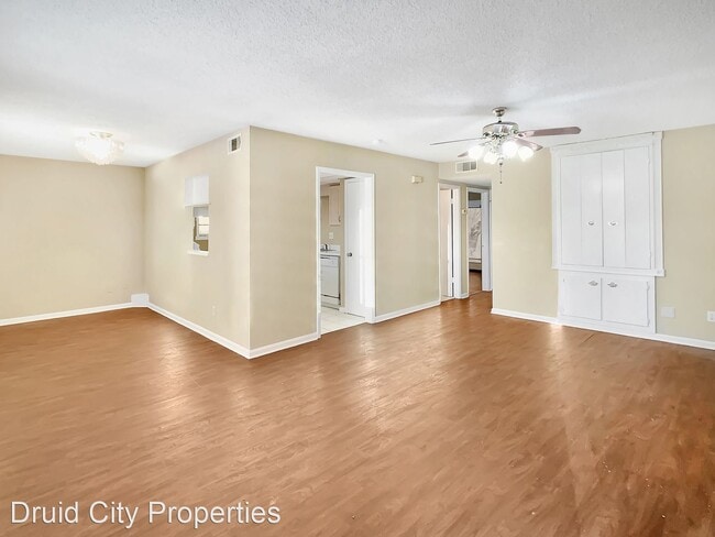 Building Photo - 2 br, 1 bath House - 3930 Watermelon Road