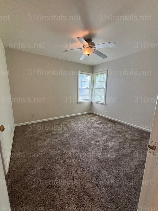 Building Photo - 1423 Terrace Dr