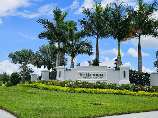 Foto del edificio - 5728 Oakmont Ct