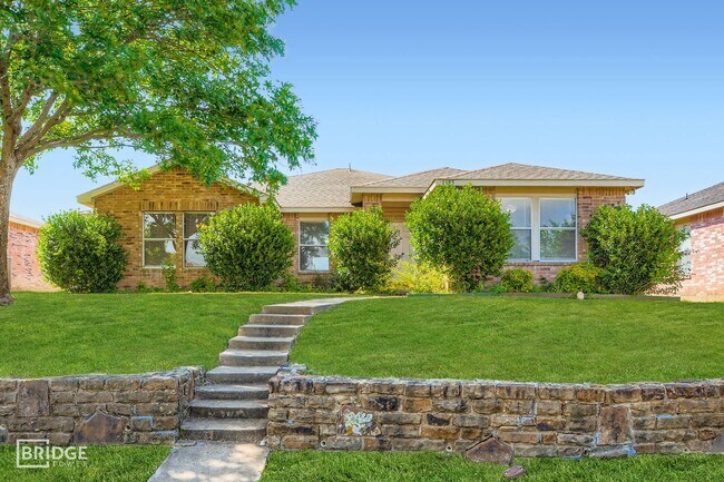 Foto del edificio - 1395 Stewart Dr