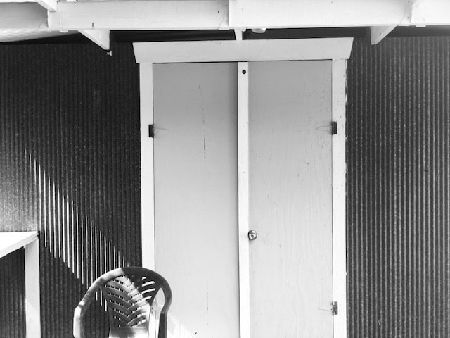 Huge storage shed with laundry hookups. - 3758 Alta Vista Dr E