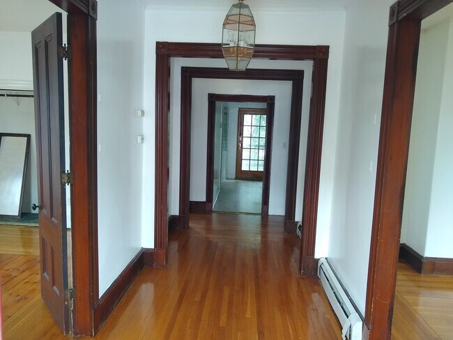 Foto del edificio - 35 Fairview St