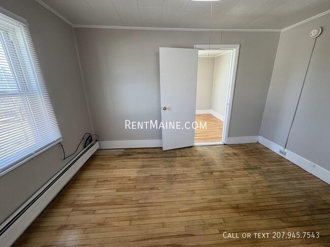 Building Photo - 124 York St