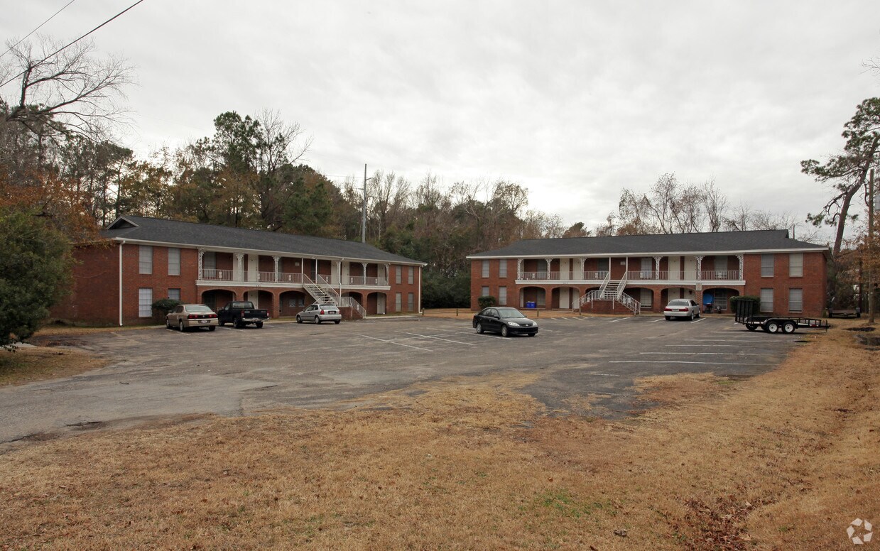 Primary Photo - Califf Apartments