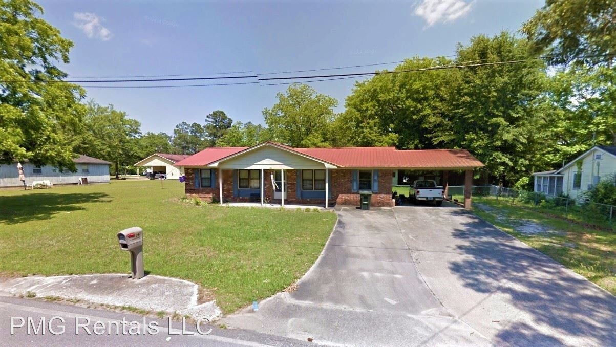 Primary Photo - 3 br, 2 bath House - 26 Henry Street