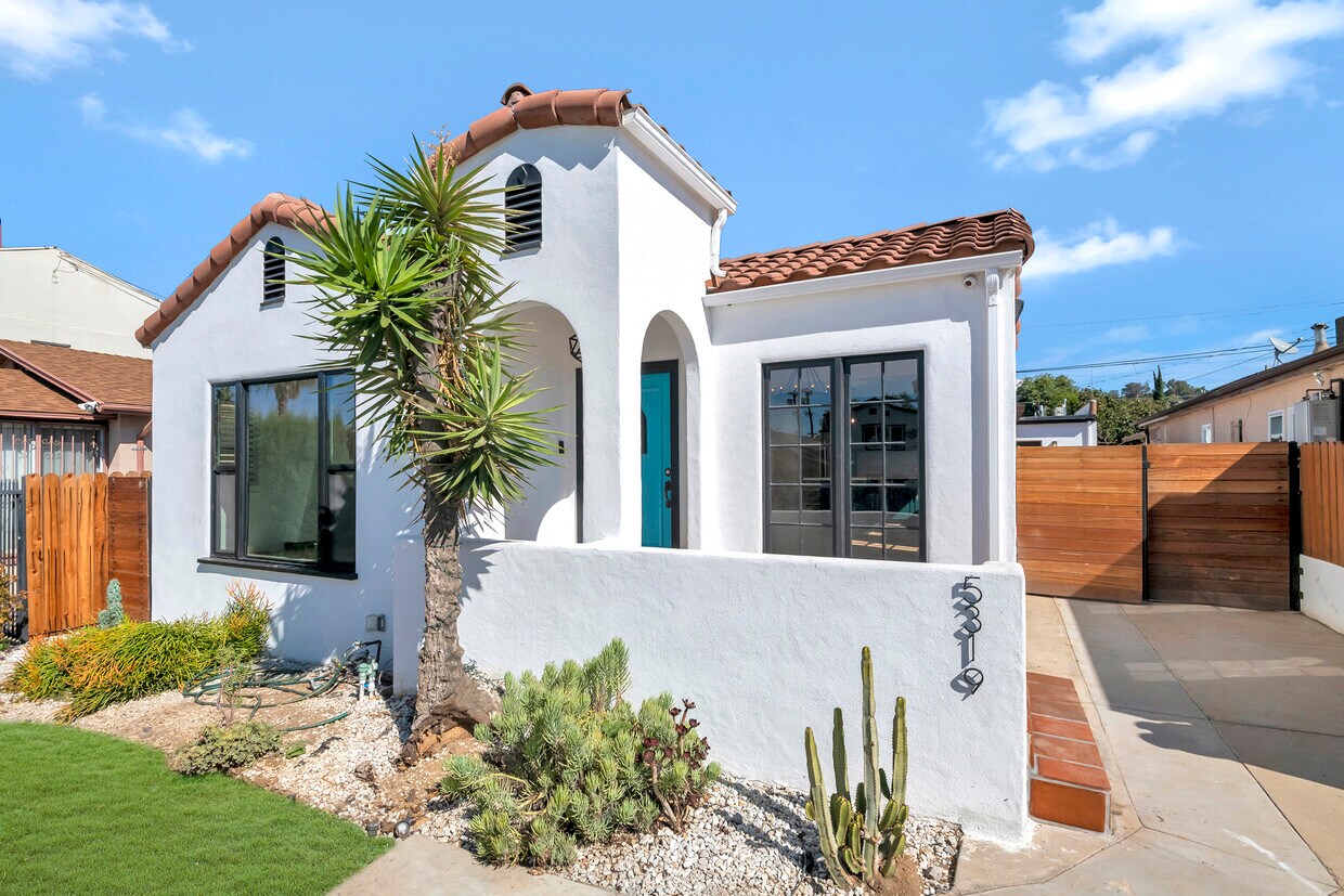 Foto principal - 5319 Meridian St