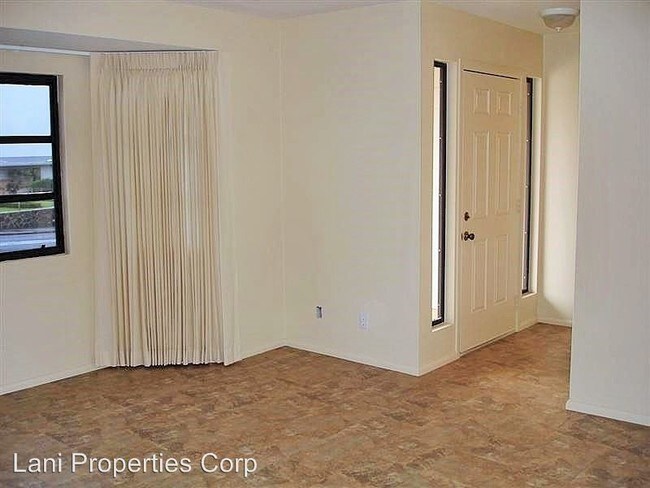 Building Photo - 3 br, 2 bath House - 98-932 Kaamilo Street