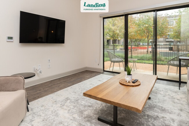 Foto del edificio - 3700 Mapleshade Ln