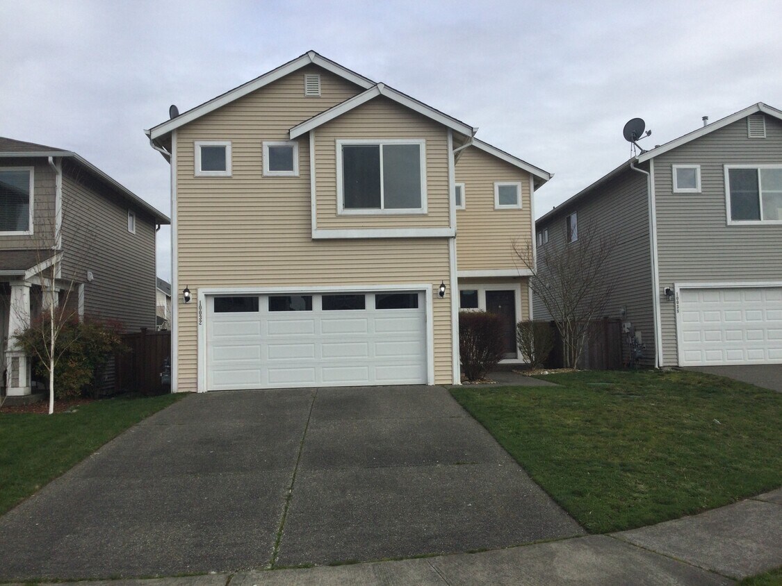 10032 Terra Court SE House Rental in Yelm, WA