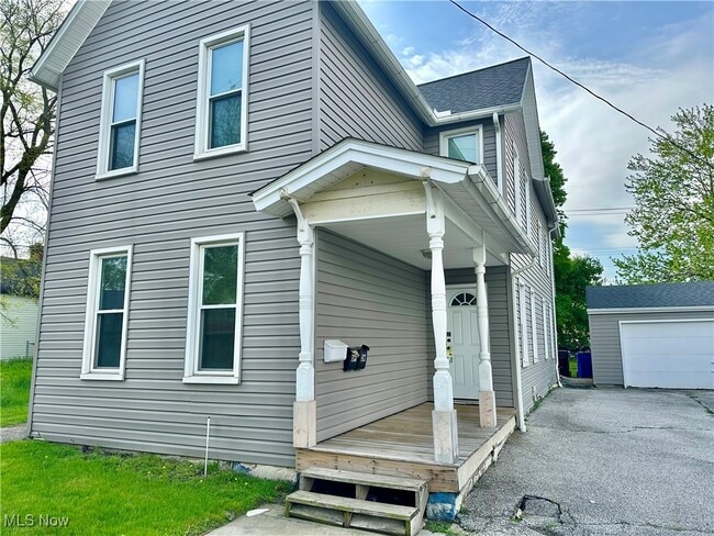 Building Photo - 5017 Tillman Ave