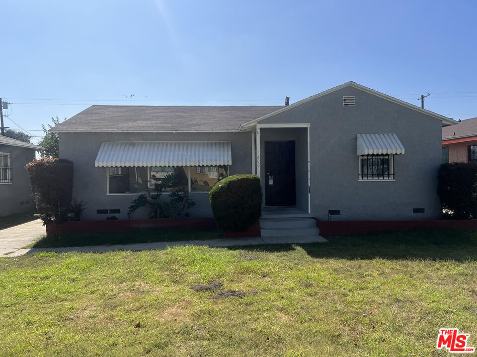Foto principal - 1806 E 122nd St