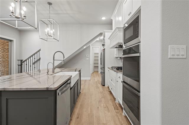 Foto del edificio - 568 Courtyard Ln