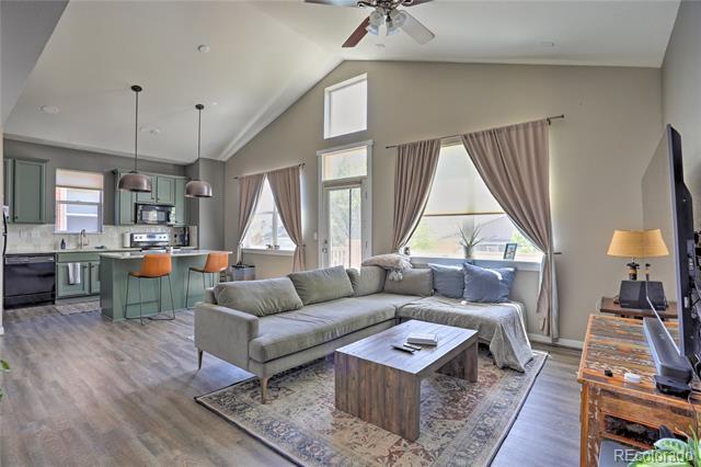 Foto principal - 10301 E 26th Ave