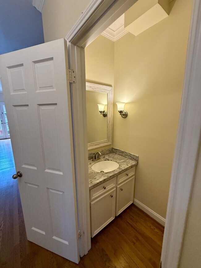 Foto del edificio - 201 Vanderpool Ln