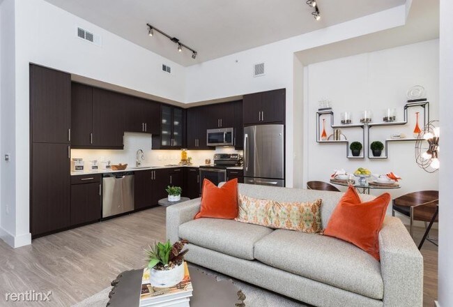 Foto del edificio - 1 br, 1 bath Condo - 90 Rainey St
