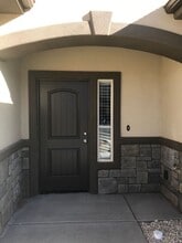 Building Photo - 2520 Blackhawk Dr