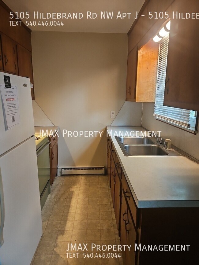 Foto del edificio - This property has a no security deposit op...