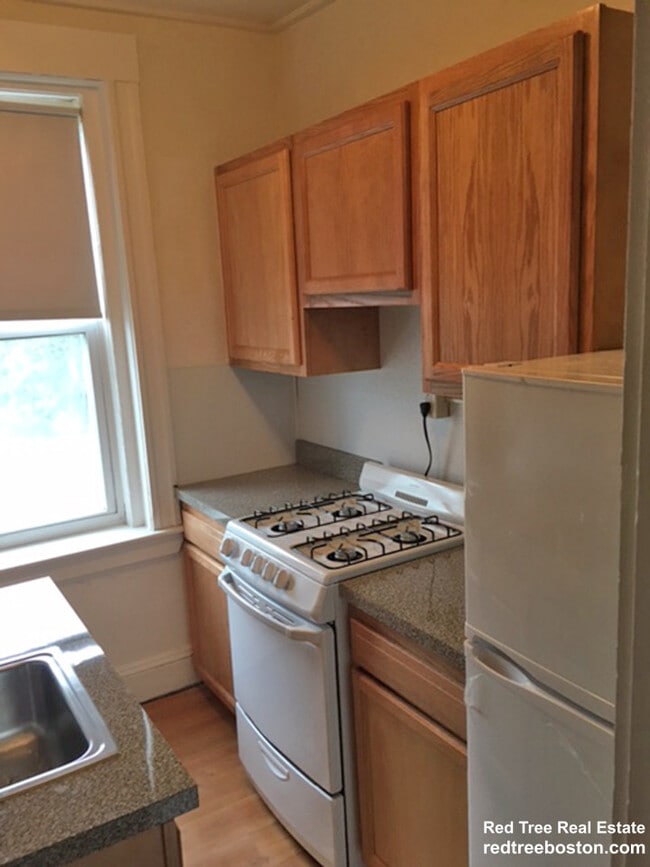 Photo - 1175 Boylston St Apartment