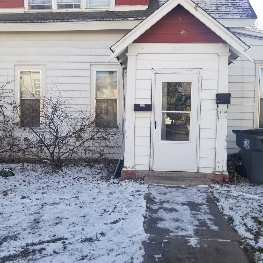 2020 Maxwell Ave Unit 2020, Cheyenne, WY 82001 Apartment for Rent in Cheyenne, WY