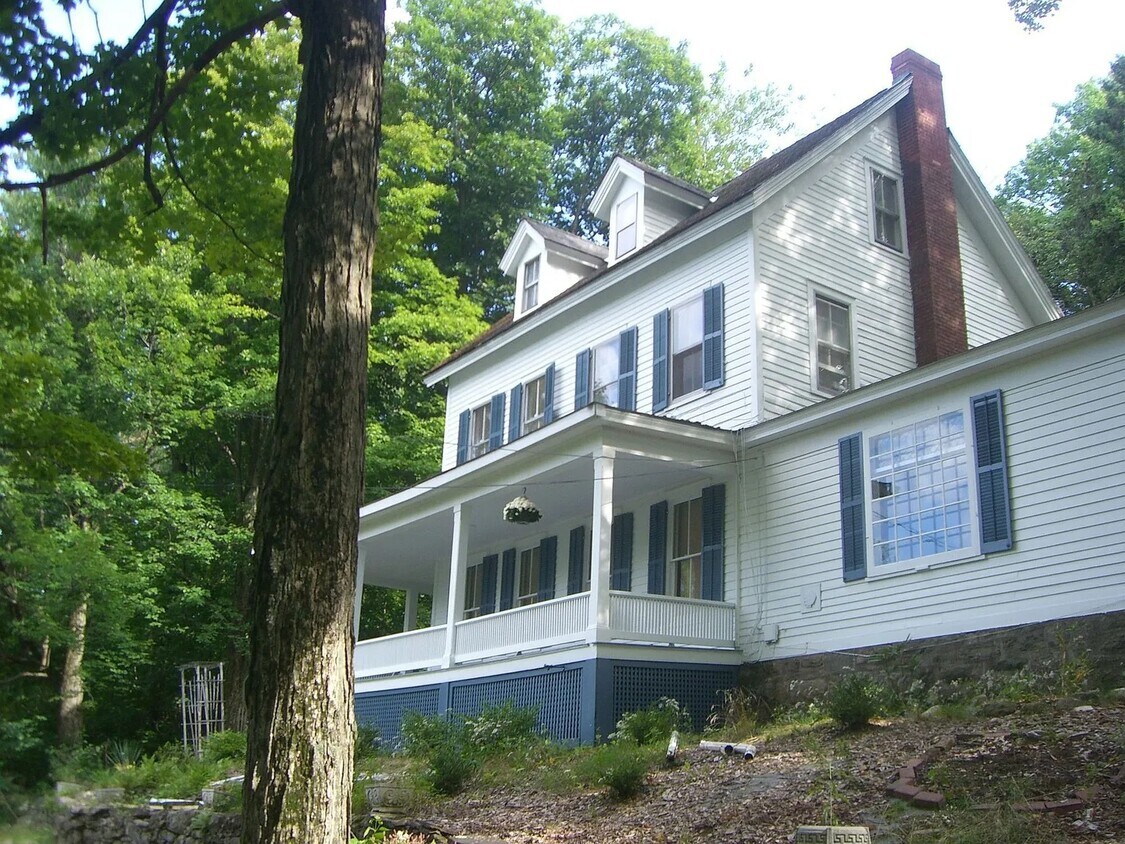 109 Pleasant Street Ext, Monticello, NY 12701 House Rental in