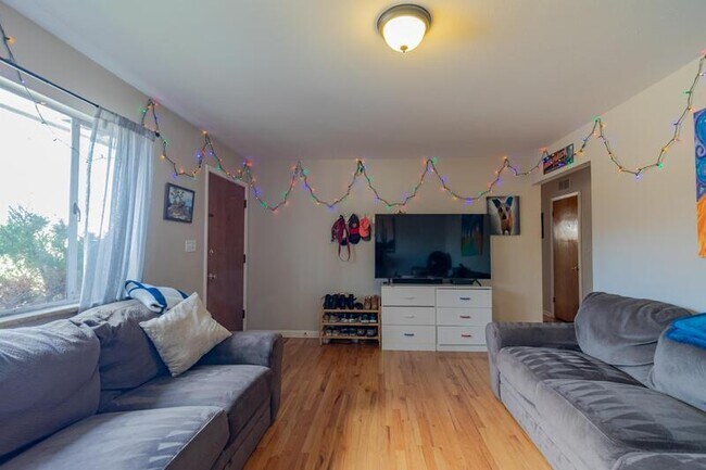 Foto del edificio - 760 39th St