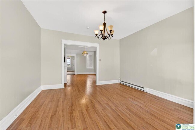 Foto del edificio - 503 W Gordon St