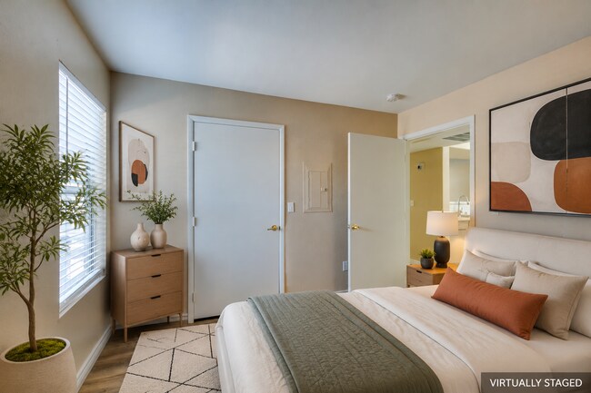 Foto del edificio - 2300 E Silverado Ranch Blvd