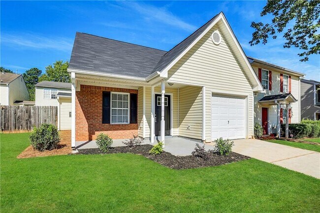 Building Photo - 433 Kara Ln